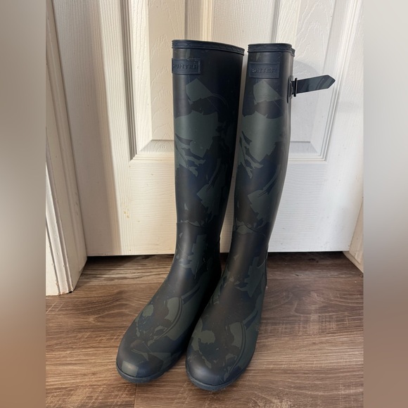 Hunter Disney Mary Poppins Tall Wellington Boots Sz 9 40 EU Camo Blue - Picture 2 of 7